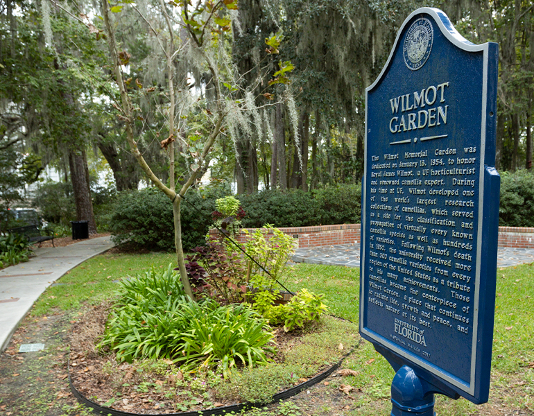 Wilmot Gardens sign. UF/IFAS Photo by Tyler Jones